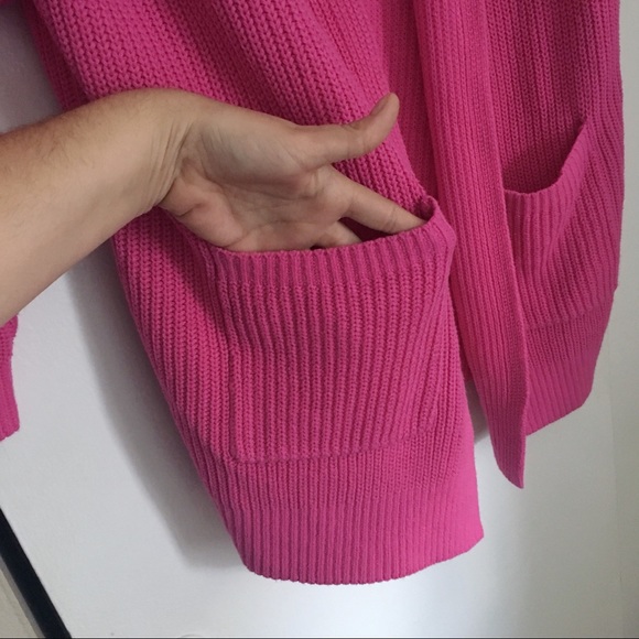 LAST ONE! Express Oversized Cardigan Sweater - Picture 5 of 8